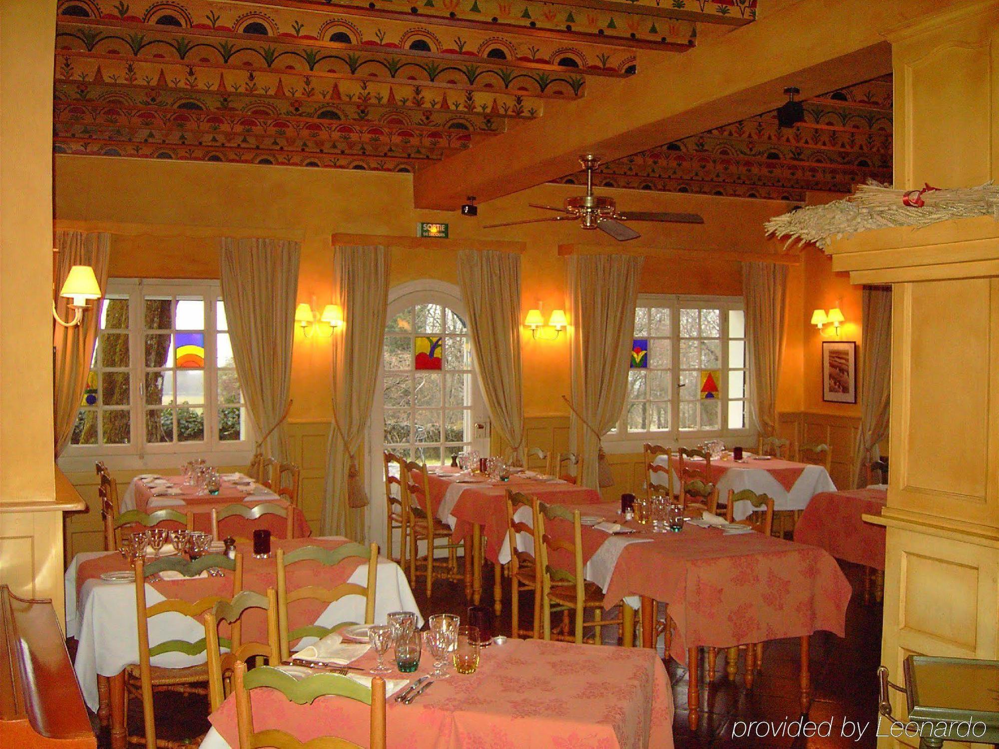 Auberge Des Chasseurs Échenevex Restaurant billede