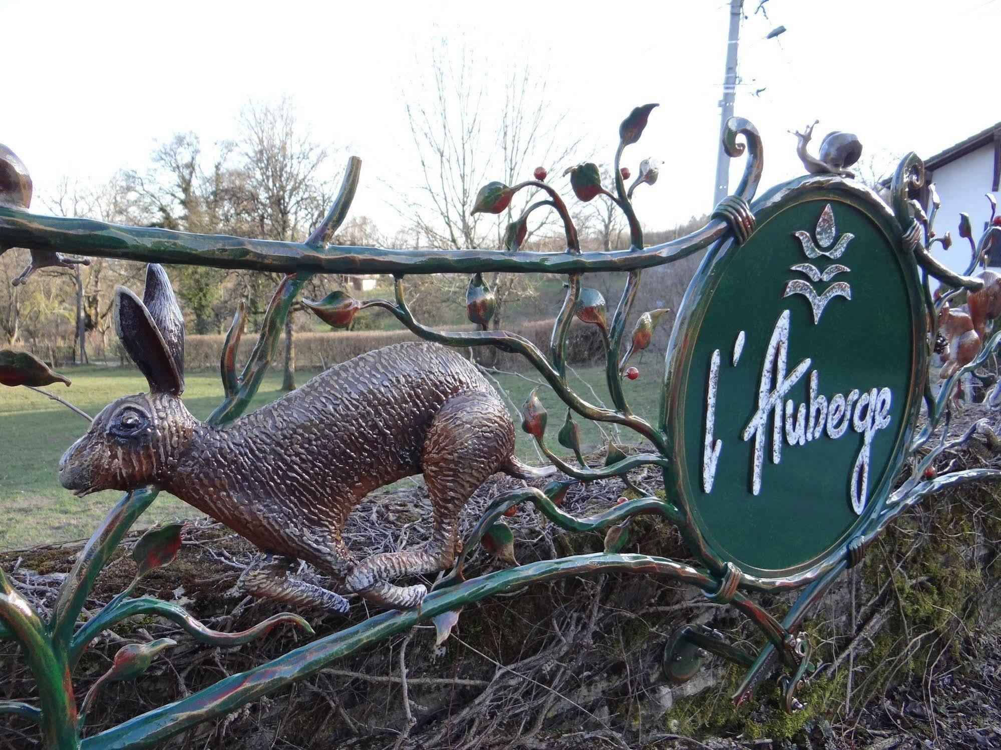Auberge Des Chasseurs Échenevex Eksteriør billede